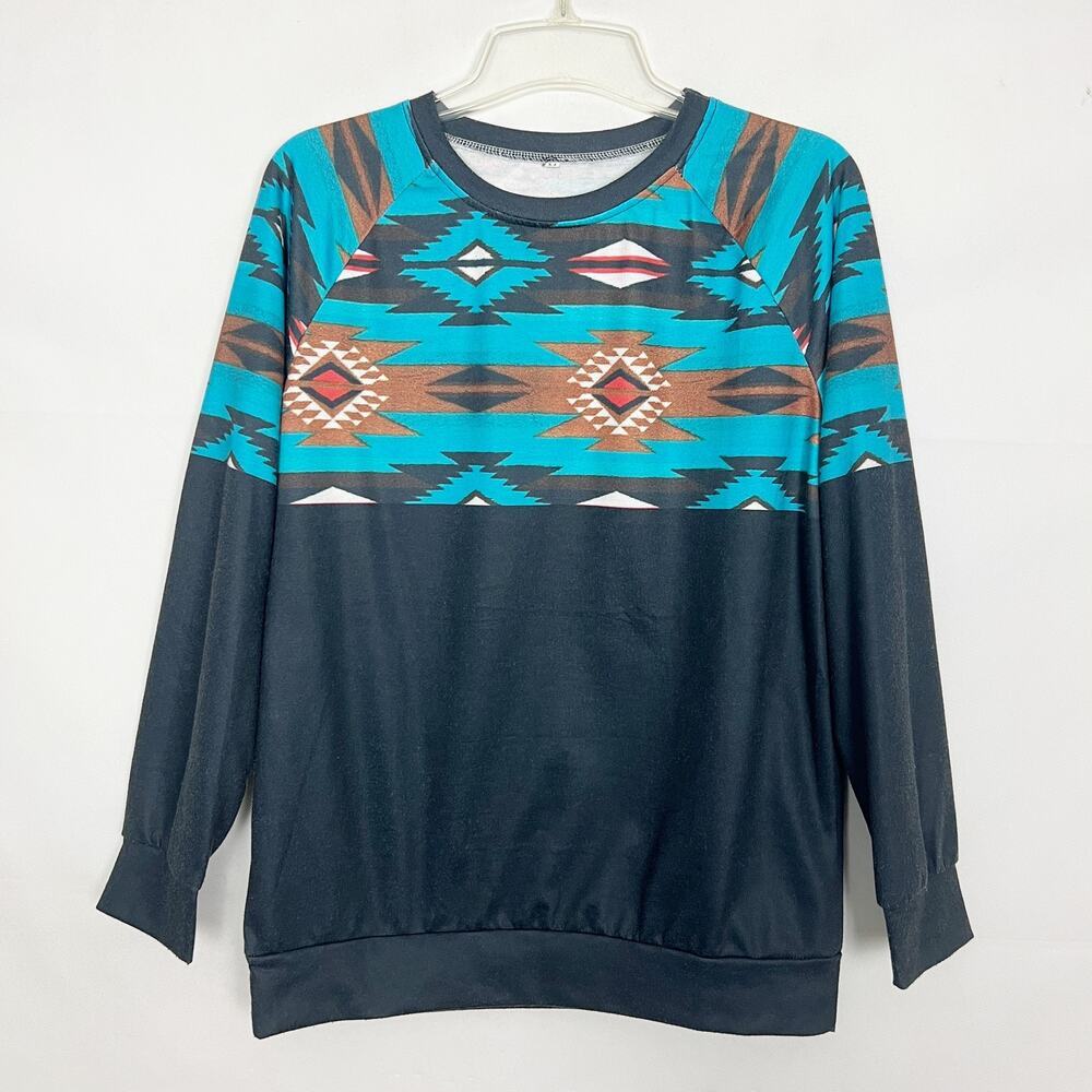 Women's Tribal Print Pullover Sweater Size Medium Bohemian